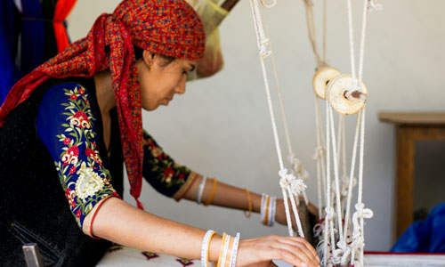 Women making tat cloth